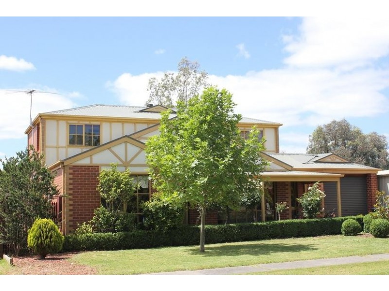 18 London Crescent, Narre Warren VIC 3805