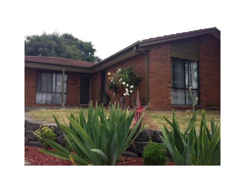 9 Redgum Place, Narre Warren VIC 3805