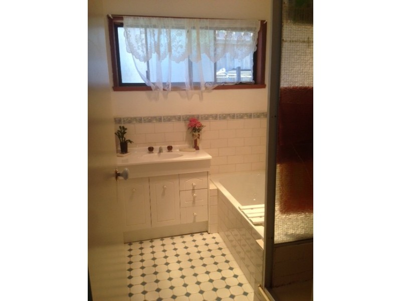 9 Redgum Place, Narre Warren VIC 3805