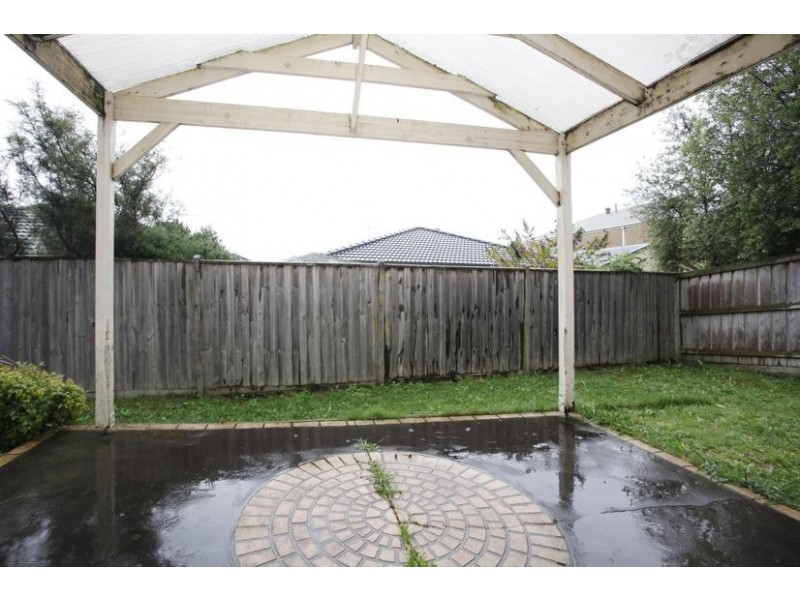 2 Gellibrand Court, Berwick VIC 3806