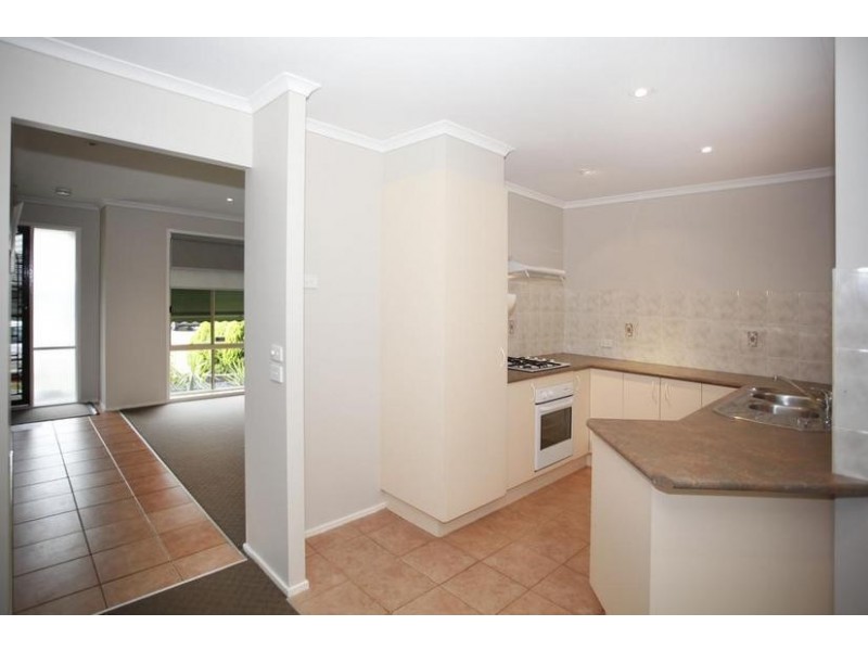 31 Haydn Place, Narre Warren South VIC 3805