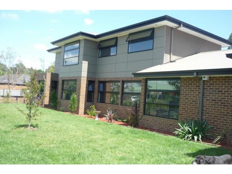 31-33 Main Street, Narre Warren North VIC 3804