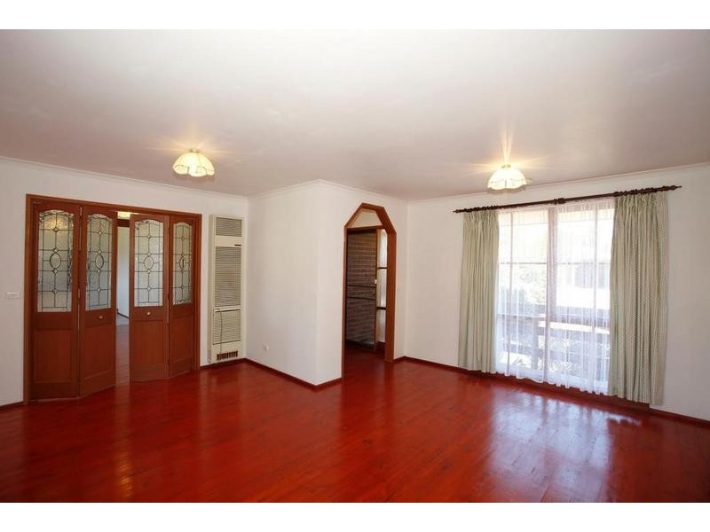 18 Heyington Circle, Narre Warren VIC 3805