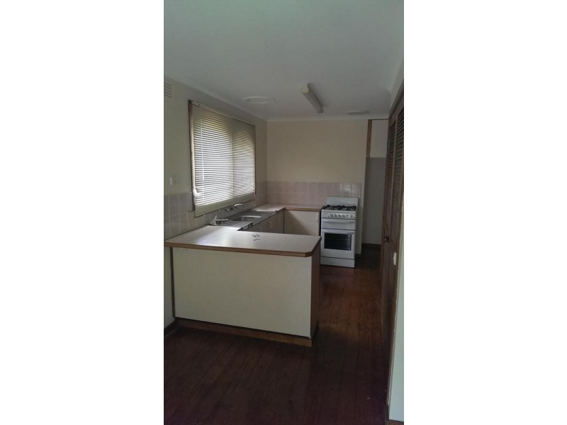 68 Sweeney Drive, Narre Warren VIC 3805