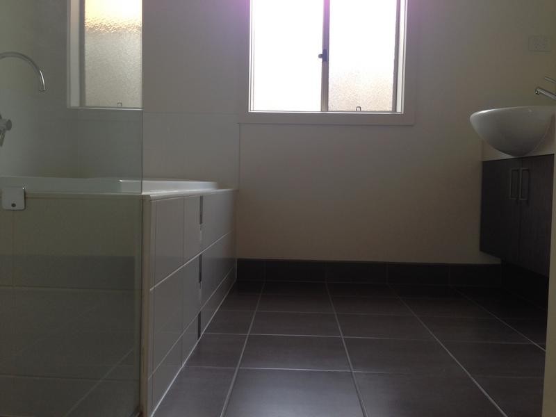 45 Chantenay Parade, Cranbourne North VIC 3977