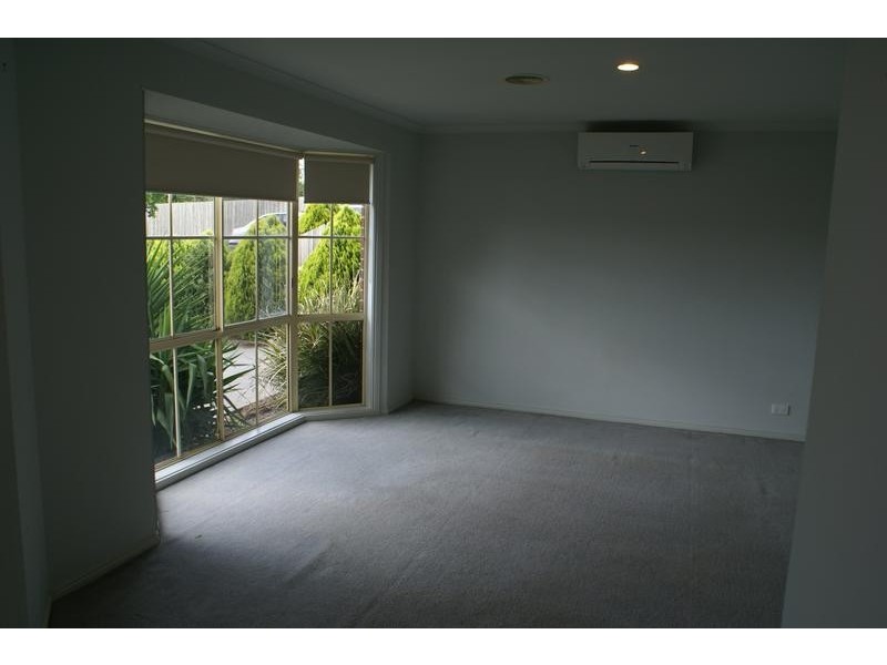 11 Rochford Place, Narre Warren South VIC 3805