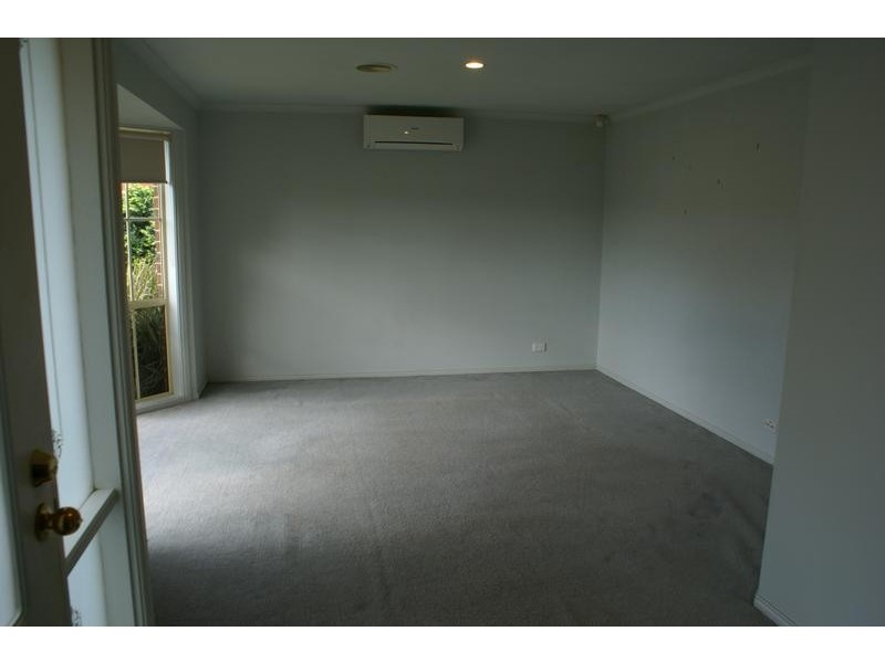 11 Rochford Place, Narre Warren South VIC 3805