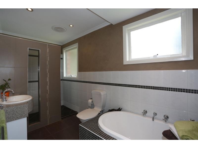 71 Fleetwood Drive, Narre Warren VIC 3805