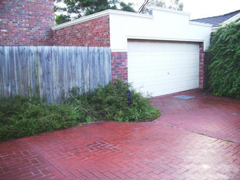 1/8-13 Adelaide Close, Berwick VIC 3806
