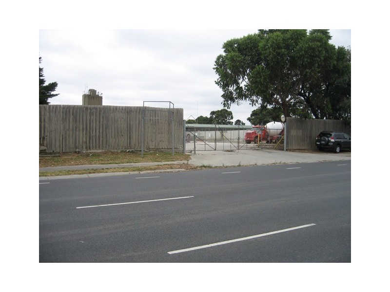 27 Narre Warren Cranbourne Road, Narre Warren VIC 3805