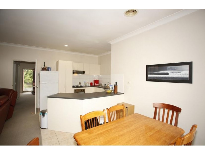 1/12 Grant Close, Berwick VIC 3806