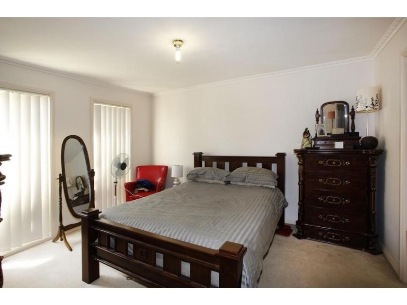 2 Asti Place, Berwick VIC 3806