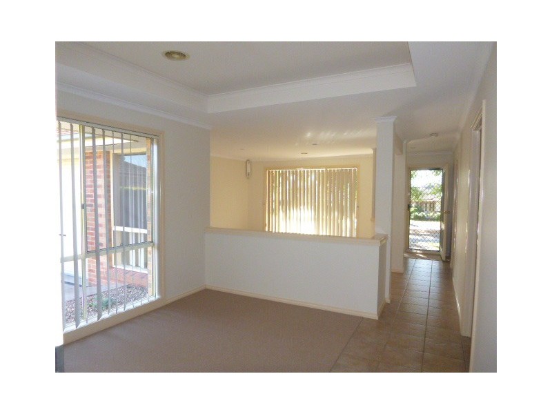 44 Tralee Circuit, Narre Warren VIC 3805