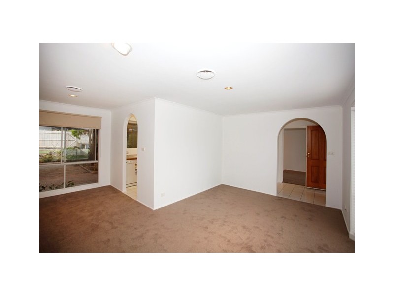 28 Baringa Park Drive, Narre Warren South VIC 3805