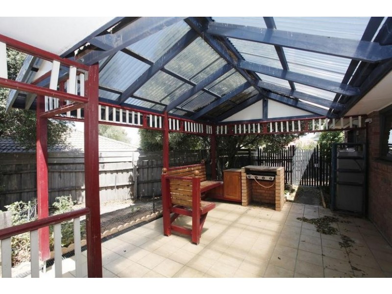 22 County Drive, Berwick VIC 3806