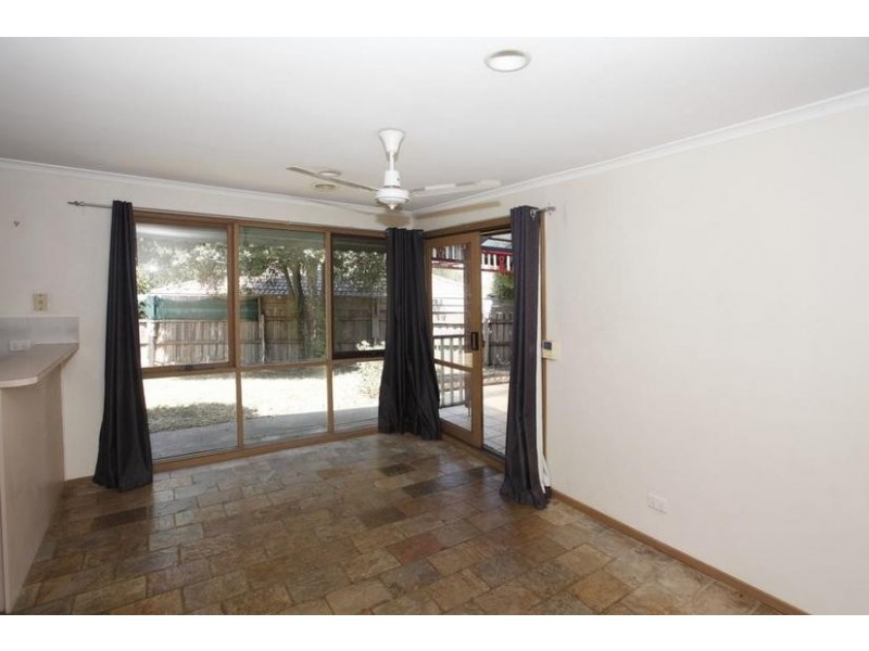 22 County Drive, Berwick VIC 3806