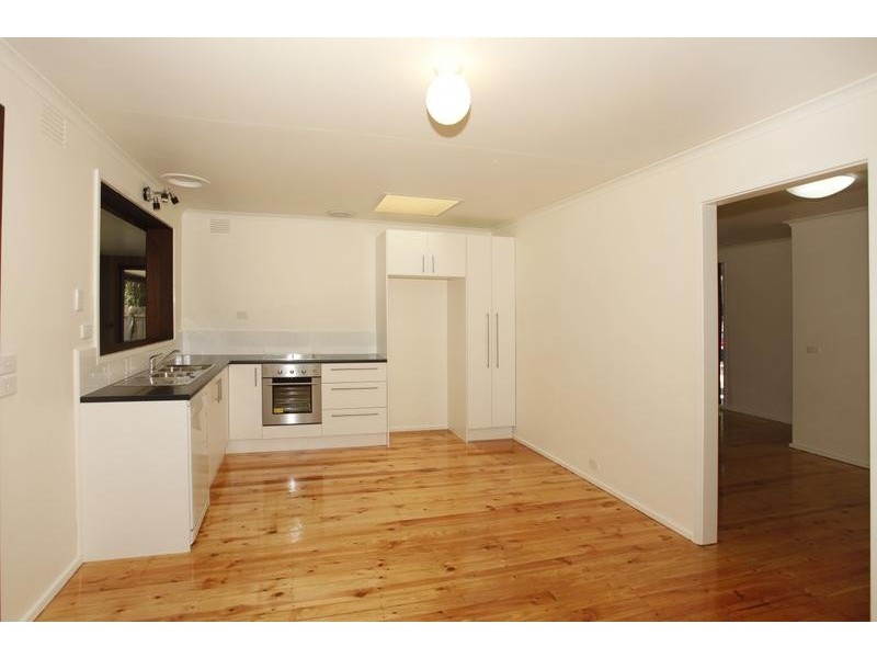 7 Monaro Crescent, Narre Warren VIC 3805