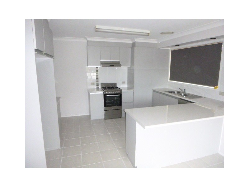 45 Strathavan Drive, Berwick VIC 3806