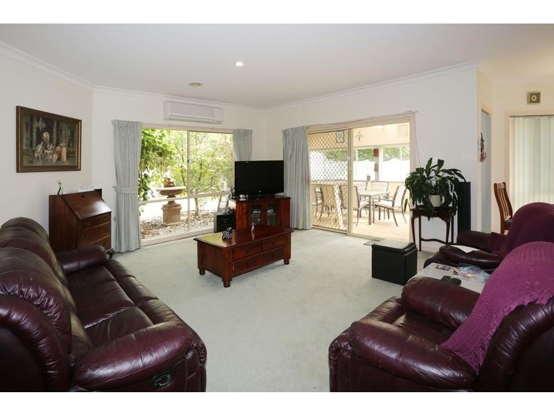 11 Wool Shed Road, Narre Warren South VIC 3805