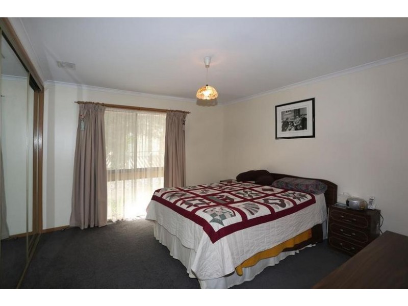 80 Kenilworth Avenue, Beaconsfield VIC 3807