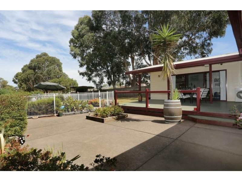 80 Kenilworth Avenue, Beaconsfield VIC 3807