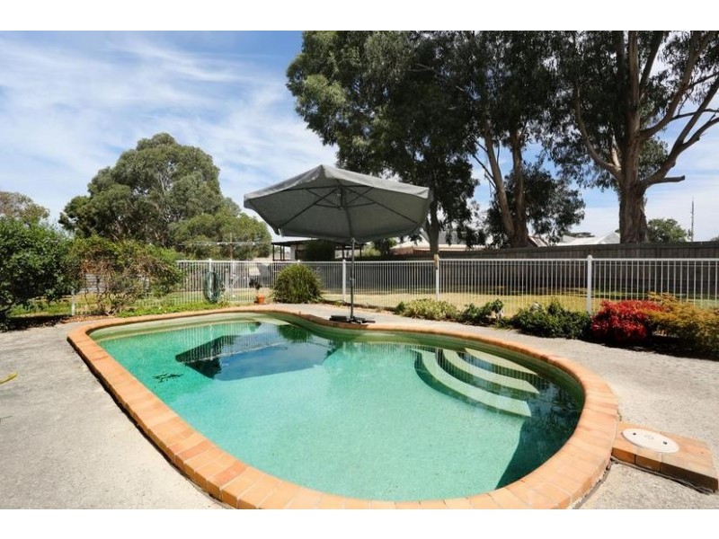 80 Kenilworth Avenue, Beaconsfield VIC 3807