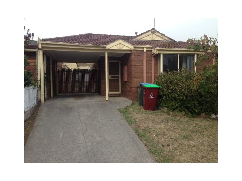 4B Boree Court, Berwick VIC 3806