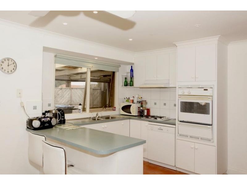 8 Stafford Place, Narre Warren VIC 3805