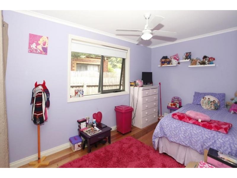 8 Stafford Place, Narre Warren VIC 3805