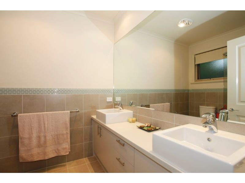 46B Langmore Lane, Berwick VIC 3806