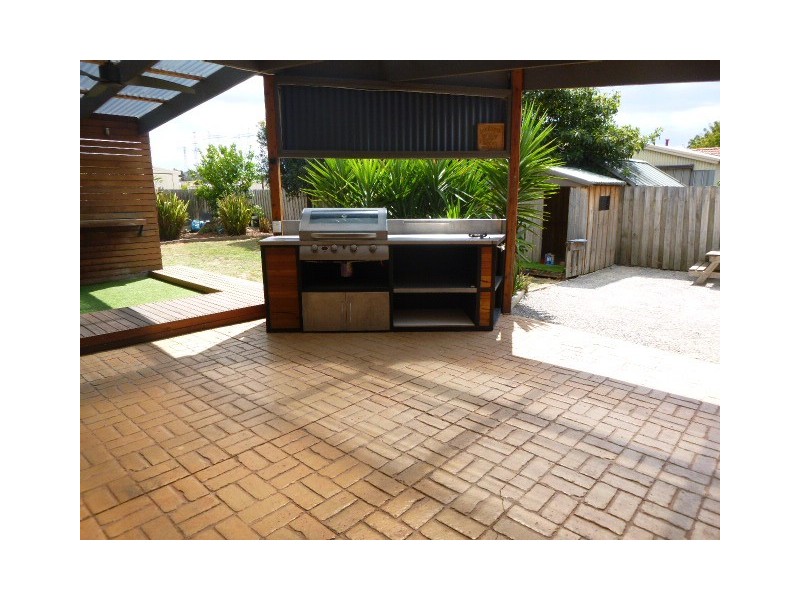 5 Anna Court, Narre Warren VIC 3805