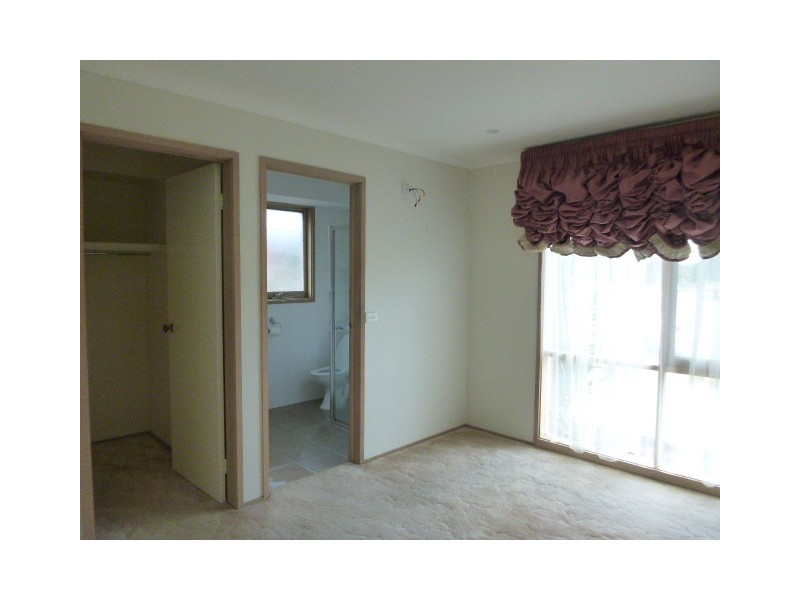 5 Anna Court, Narre Warren VIC 3805