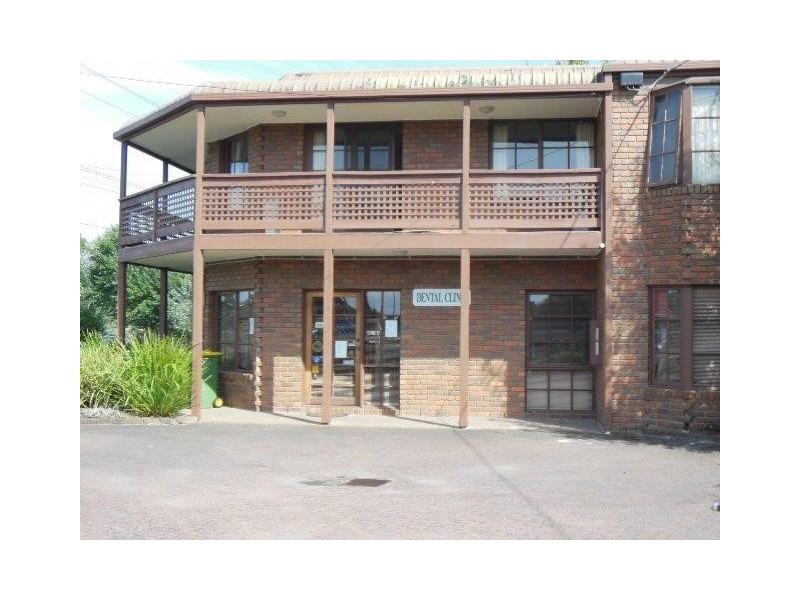 4/87 Wood Street, Beaconsfield VIC 3807