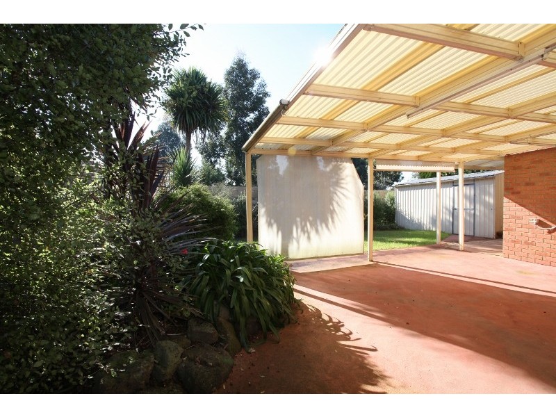 10 Tolmie Rise, Hallam VIC 3803