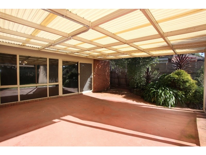 10 Tolmie Rise, Hallam VIC 3803