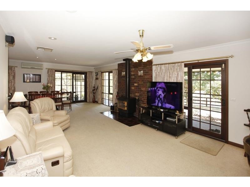 1380 Wellington Road, Narre Warren East VIC 3804