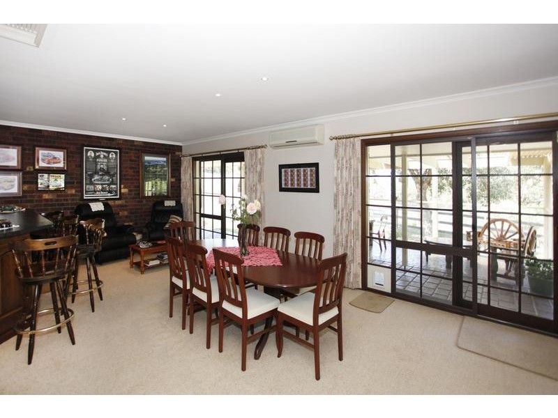 1380 Wellington Road, Narre Warren East VIC 3804