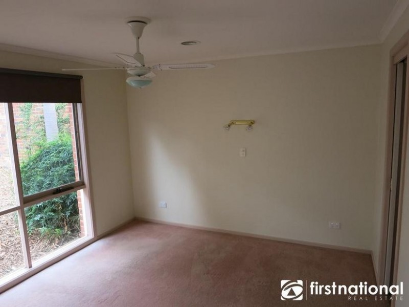 11 Nullica Court, Berwick VIC 3806