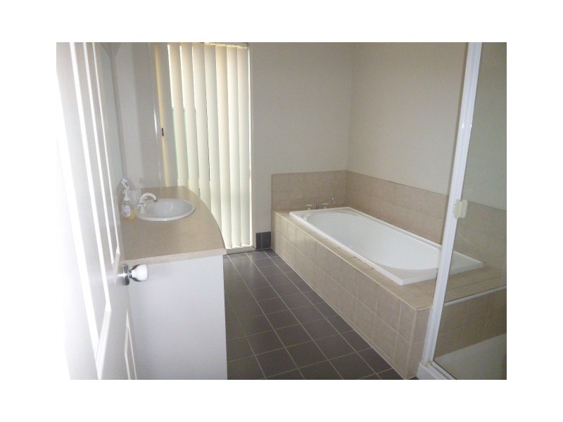 3 Croxley Place, Narre Warren South VIC 3805