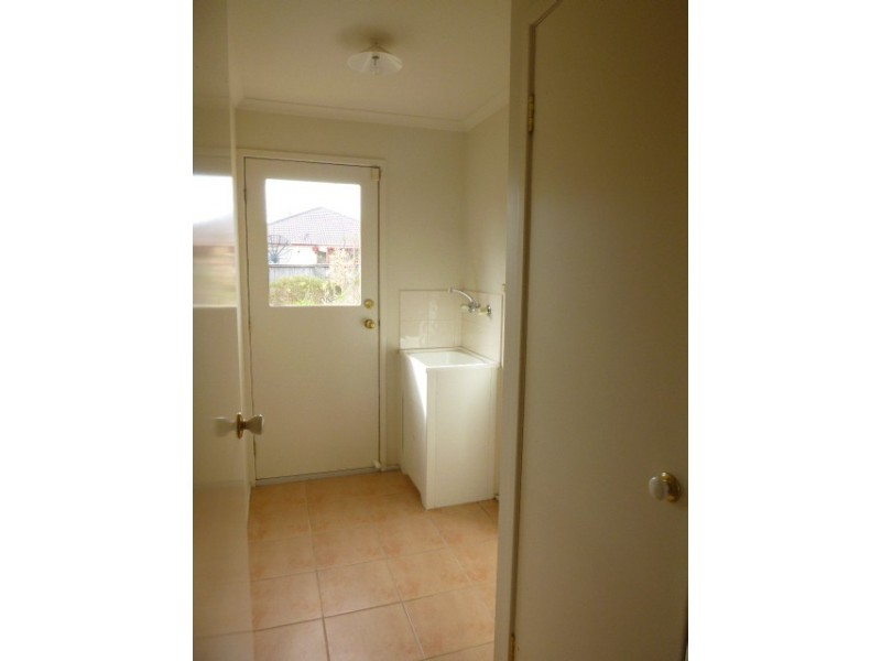 8 Baronessa Avenue, Narre Warren South VIC 3805