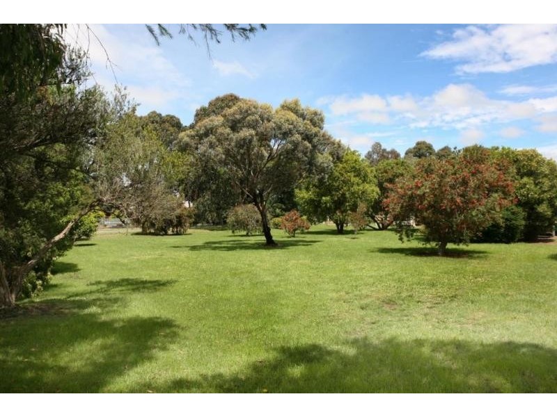 240 Rix Road, Beaconsfield VIC 3807