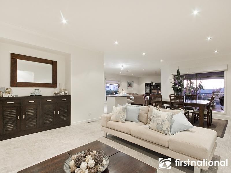 61 Whistler Drive, Berwick VIC 3806