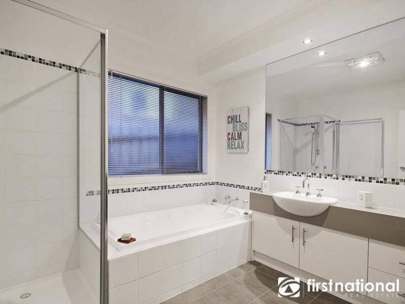 61 Whistler Drive, Berwick VIC 3806