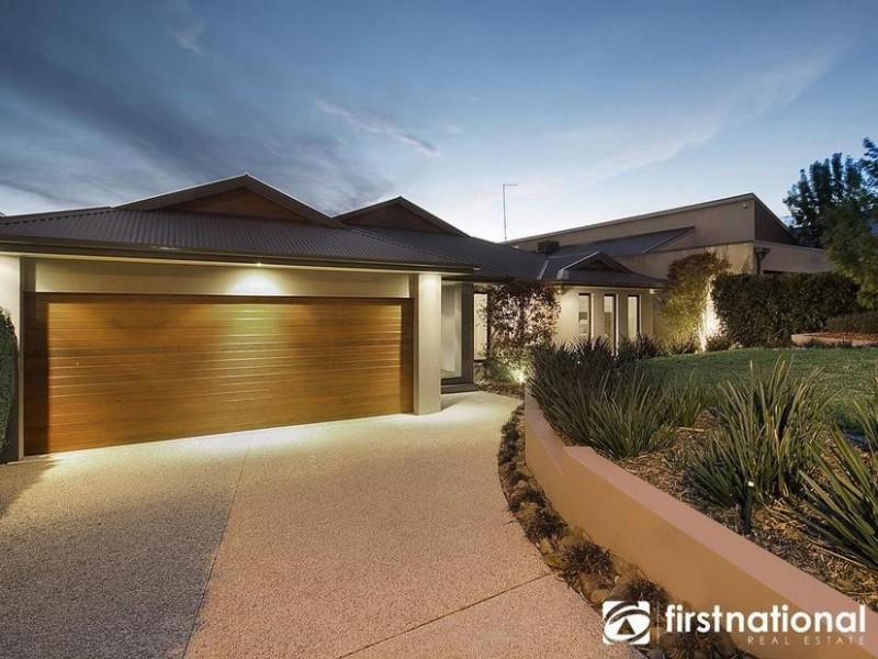 61 Whistler Drive, Berwick VIC 3806