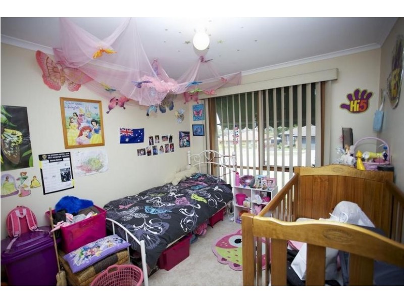 35 Barondi Avenue, Narre Warren VIC 3805