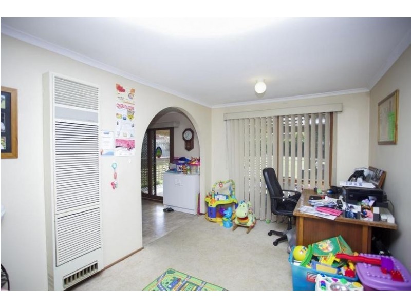 35 Barondi Avenue, Narre Warren VIC 3805