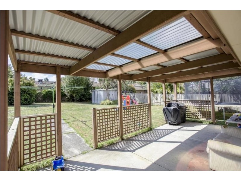 35 Barondi Avenue, Narre Warren VIC 3805