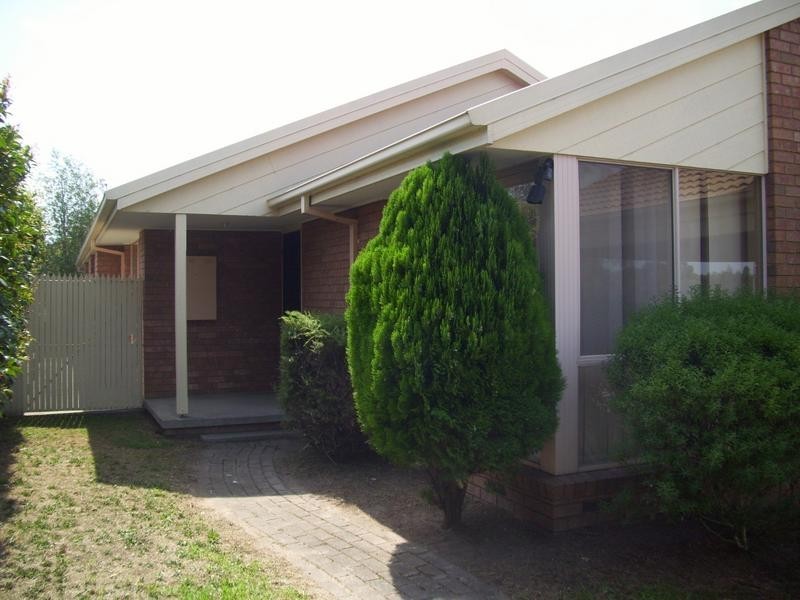 21 James Bathe Way, Narre Warren South VIC 3805