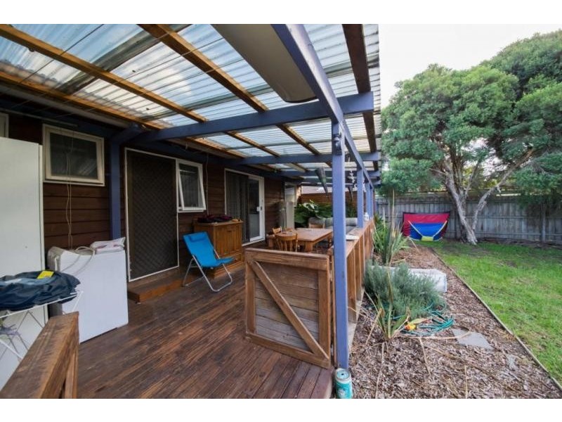 33 Woodlands Crescent, Narre Warren VIC 3805