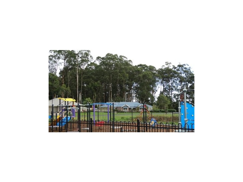 4 Spring Place, Drouin VIC 3818